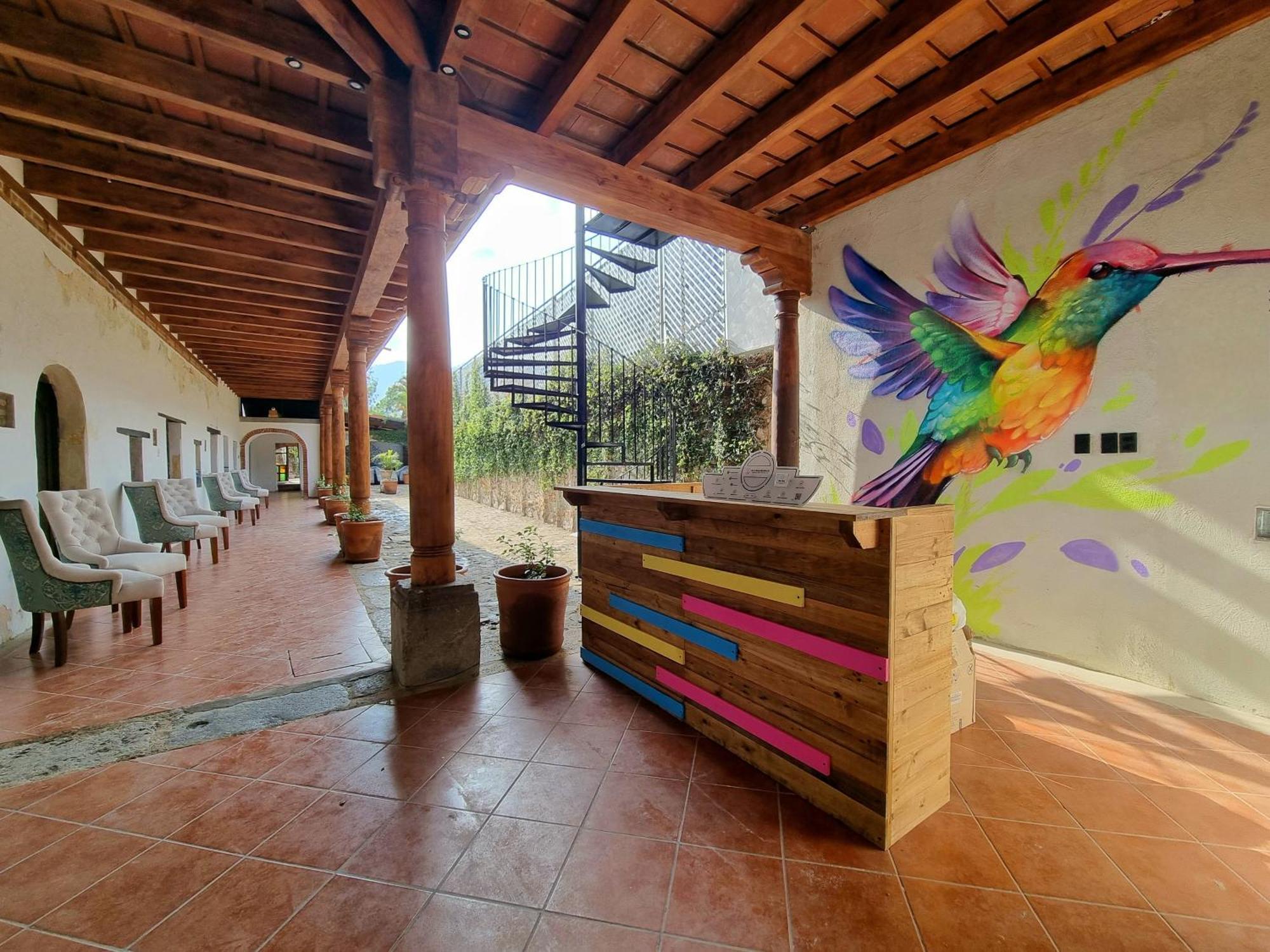 Central Hostel San Sebastian Antigua Zewnętrze zdjęcie