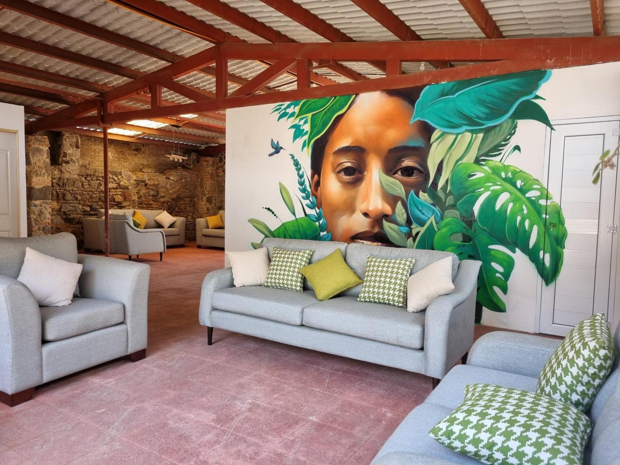 Central Hostel San Sebastian Antigua Zewnętrze zdjęcie